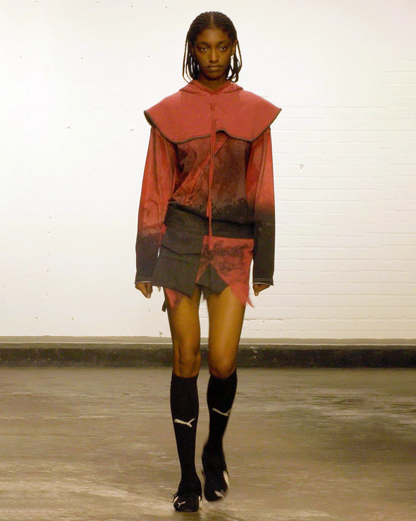DARK SUN LONGSLEEVE (BLACK/RED)