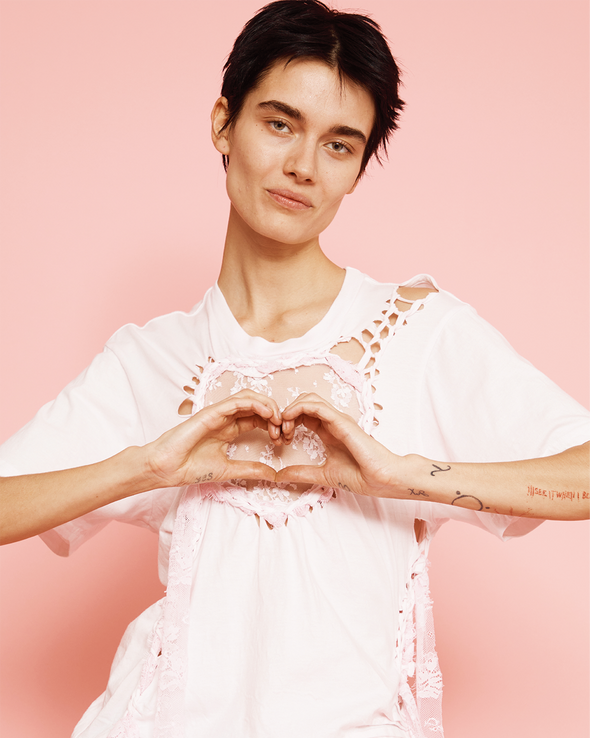 LACE HEART NASH TEE (LIGHT PINK)