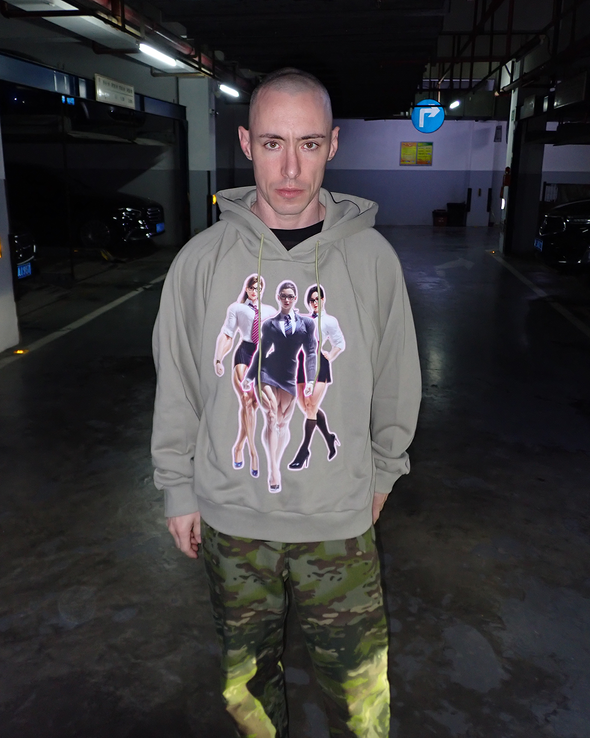 MUSCLE 3 GIRL HOODIE (CONCRETE) RADD LOUNGE 限定