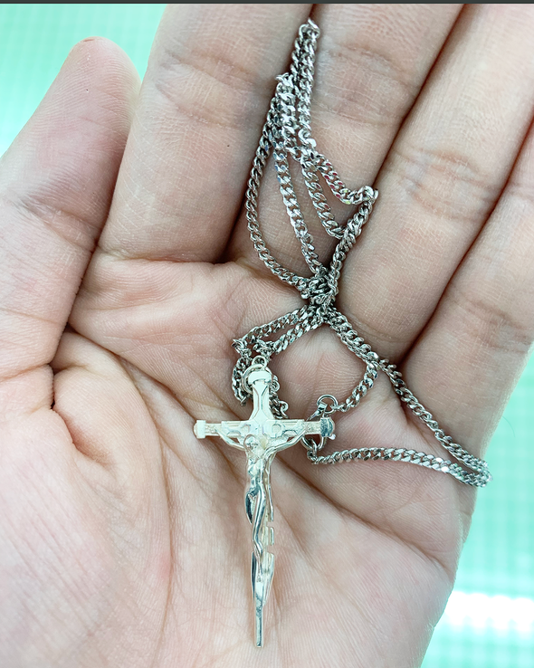 CROSS NECKLACE (SILVER) RADD LOUNGE 한정