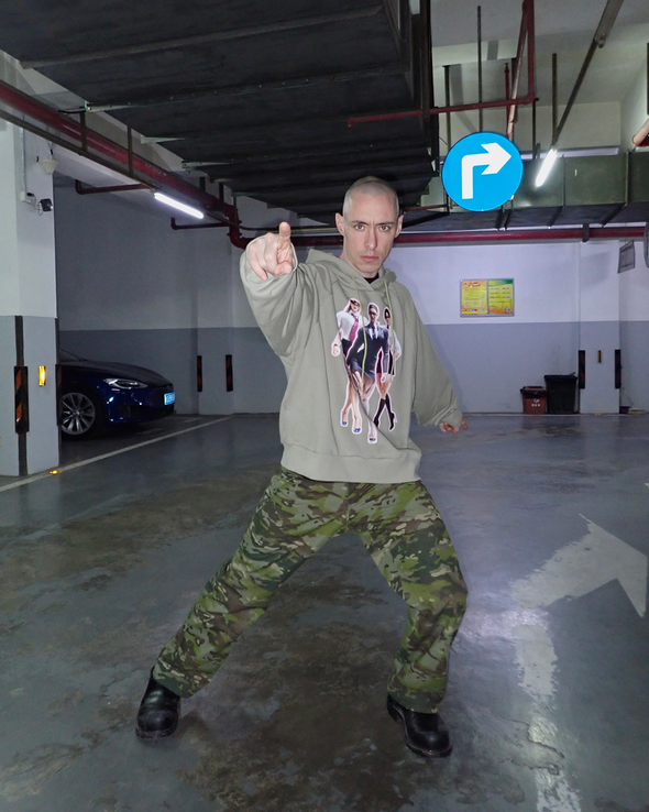 MUSCLE 3 GIRL HOODIE (CONCRETE) RADD LOUNGE 限定