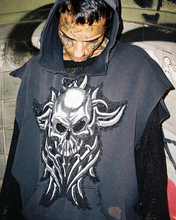 SKULL NO SLEEVE HOODIE 1 (BLACK) RADD LOUNGE 限定