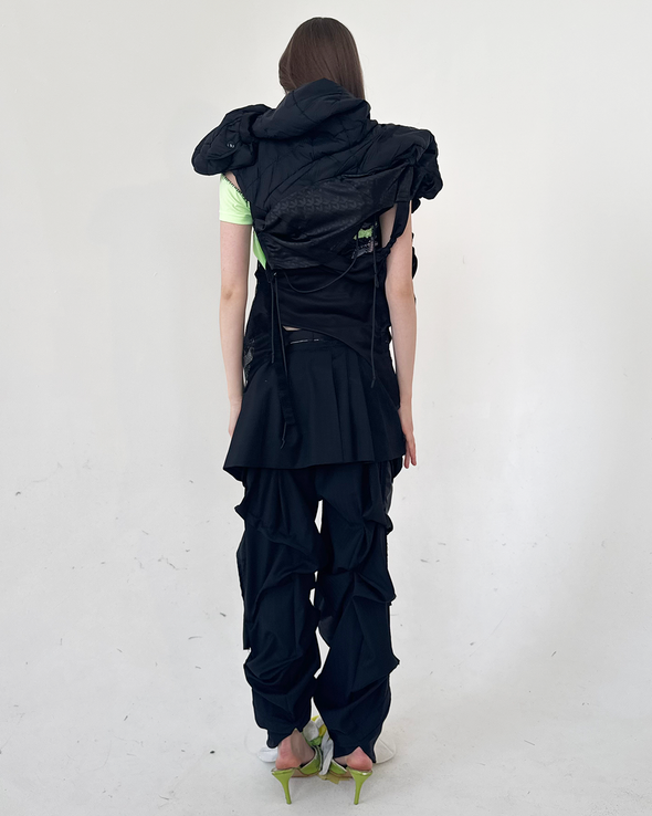 SOCERERS PAULDRON TOP 3 (BLACK) RADD LOUNGE LIMITED