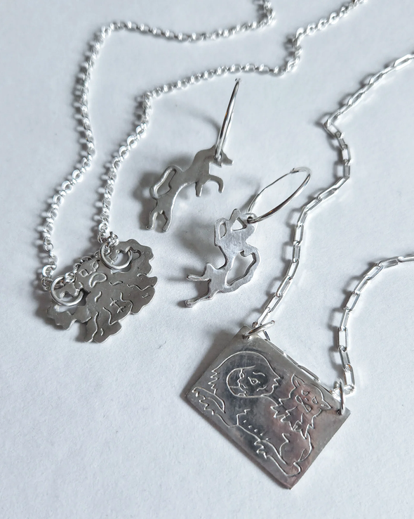 AINMHIDH EARRINGS (SILVER) RADD LOUNGE 限定