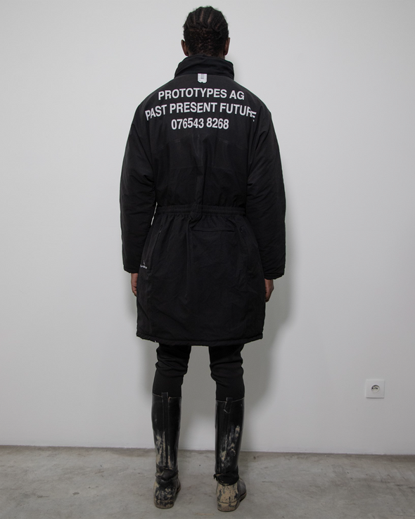 COACH PARKA (BLACK)