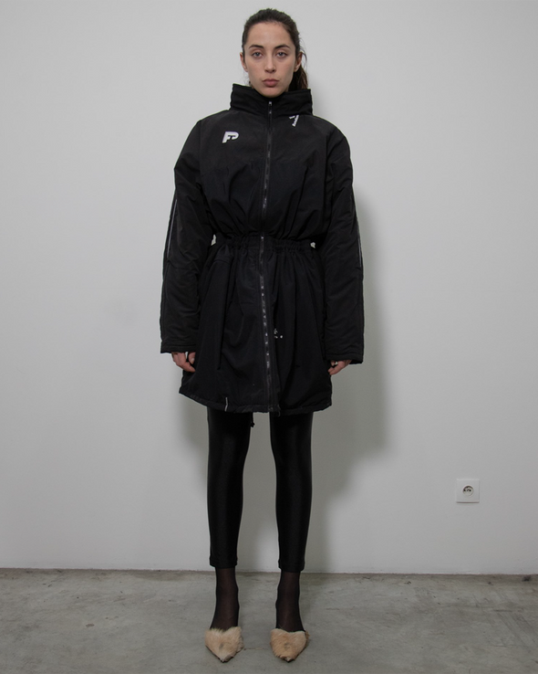 COACH PARKA (BLACK)