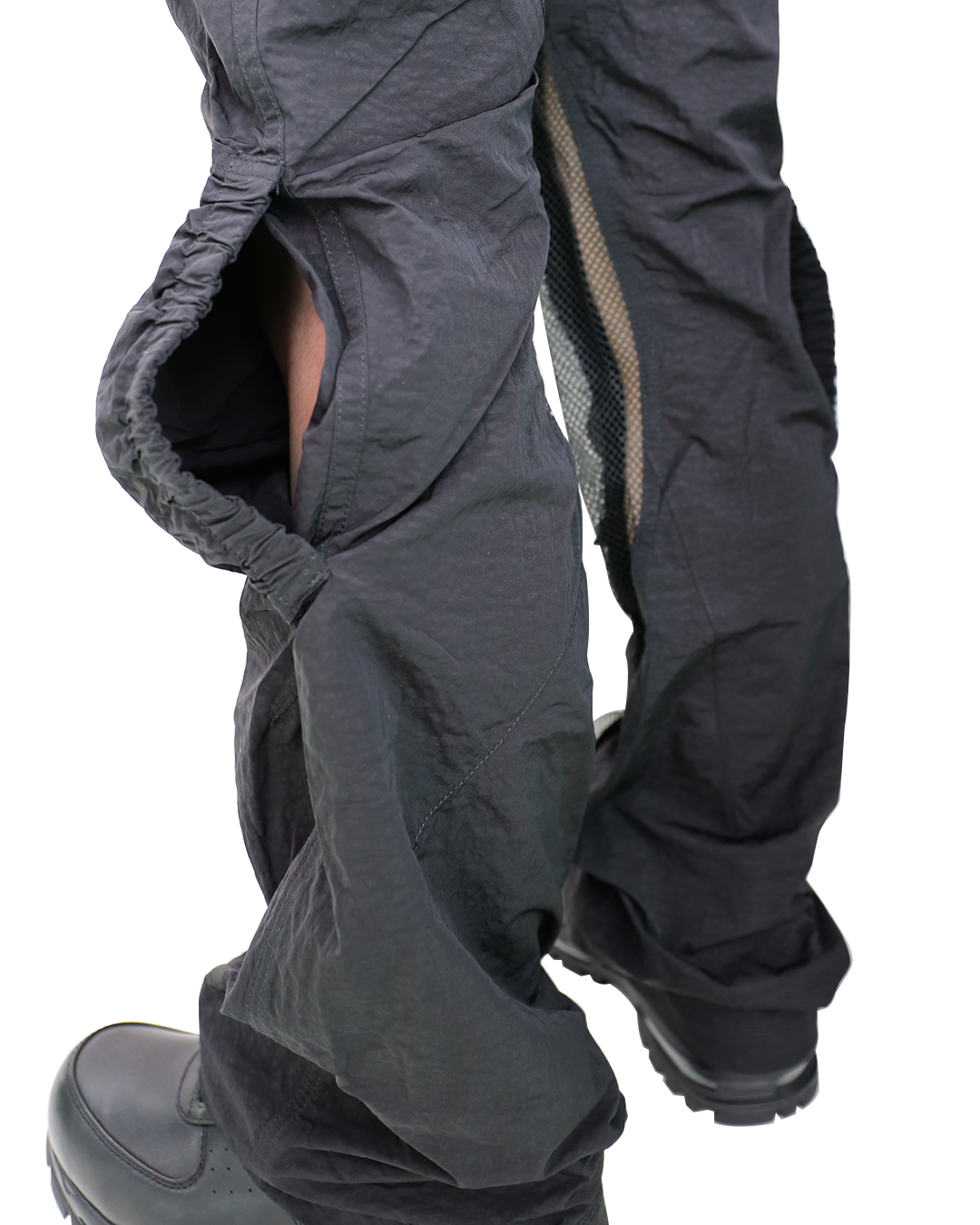 NUTEMPEROR 変形パンツ NUTEMPEROR 変形パンツ