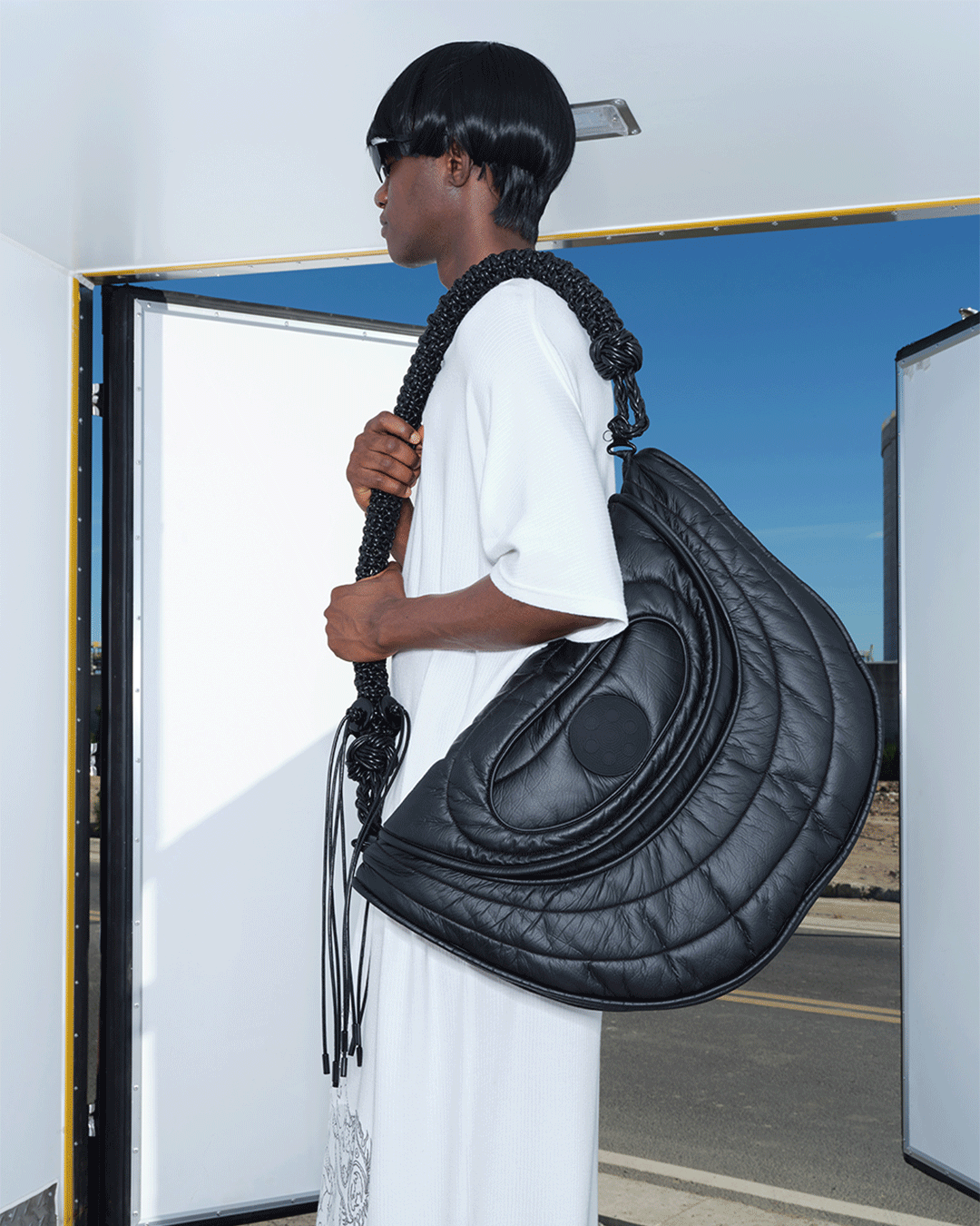 NUTEMPEROR / ナットエンペラー - PU LEATHER SOFA BAG (BLACK) | RADD NUTEMPEROR / ナットエンペラー - PU LEATHER SOFA BAG (BLACK) | RADD