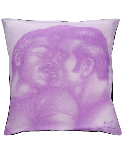 KISSING PILLOW (PURPLE/BLACK)