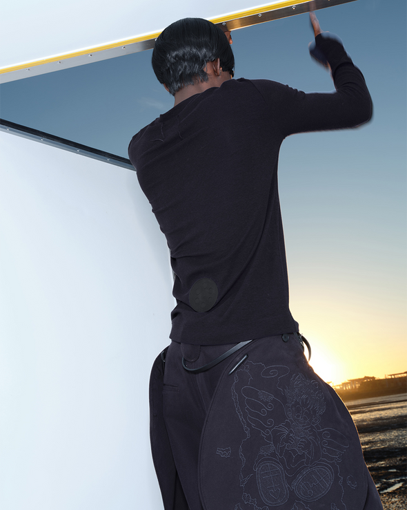 KNITTED LONG SLEEVE (BLACK)