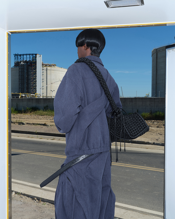 PU LEATHER TORUS BAG (BLACK)