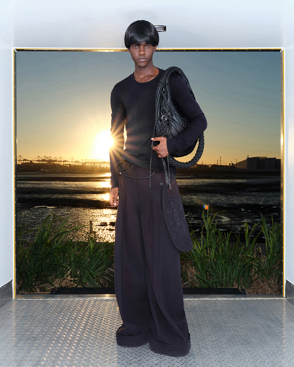 KNITTED LONG SLEEVE (BLACK)