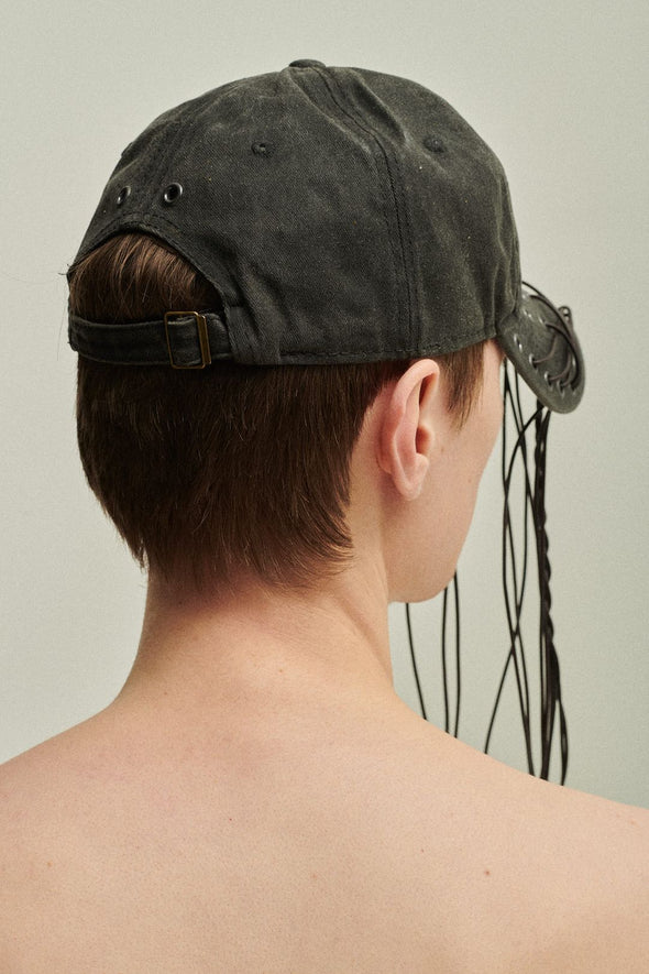 STRING CAP (DARK GREY)