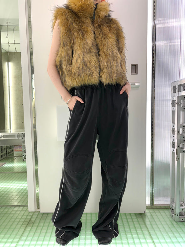 FUR VEST (BROWN)